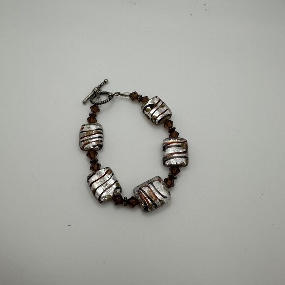 Handcrafted Glass Bead Bracelet With Metallic Swirl Design - Picture 5 of 6